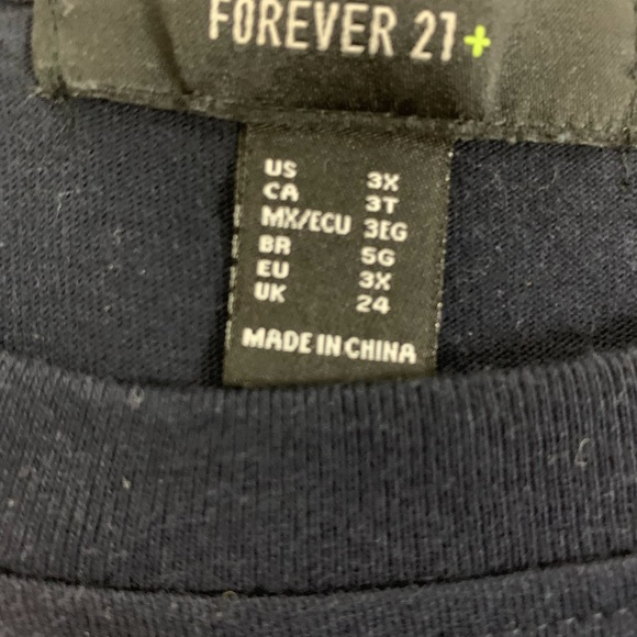 Love Wins T shirt - Picture 3 of 3